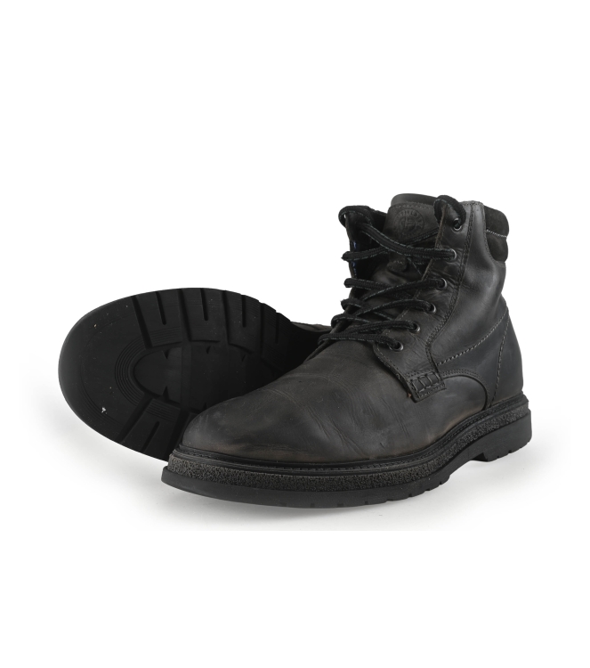 Outfielder Schnürstiefel