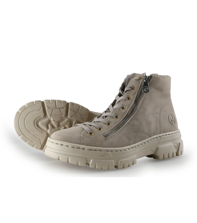 Lace Up Hohe Sneaker