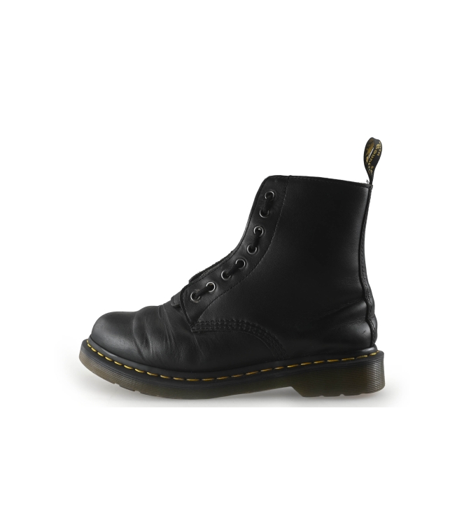 Dr. Martens Schnürstiefel