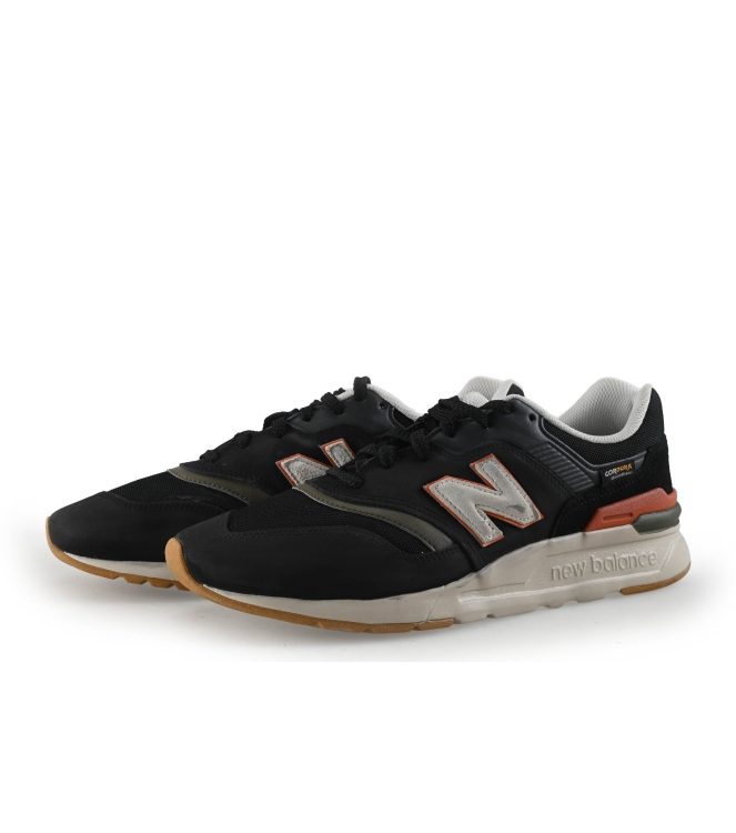New Balance Sneaker