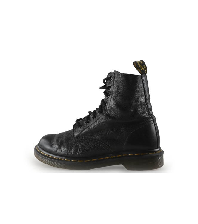 Dr. Martens Schnürstiefel