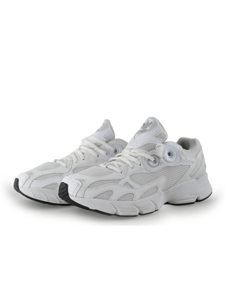 Adidas Sneaker Weiß 348002
 Größe 44
 