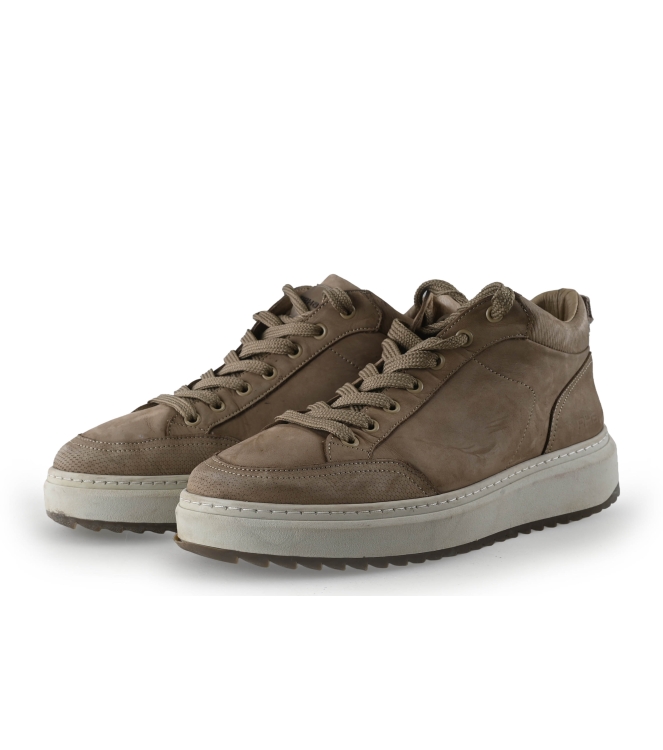 Rehab Sneaker