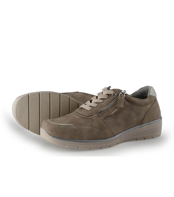 Charmosa Sneaker