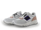 Giga Sneaker