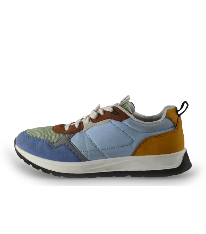 Vertice Sneaker