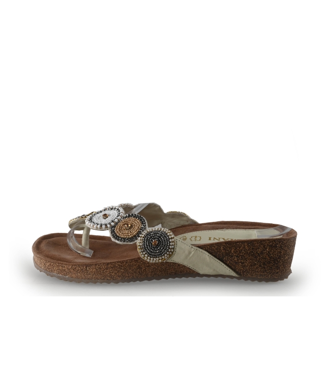 Lazamani Flip-Flops