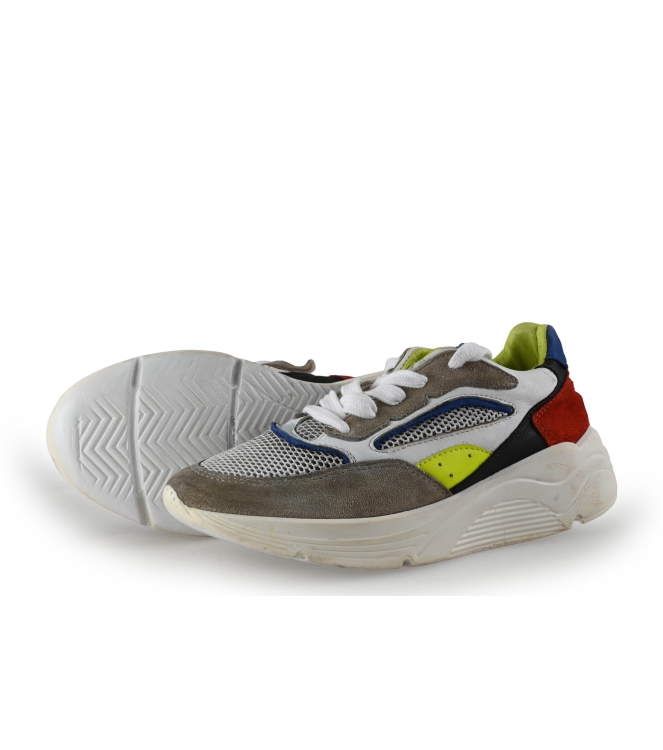 Giga Sneaker