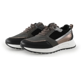 AQA Sneaker