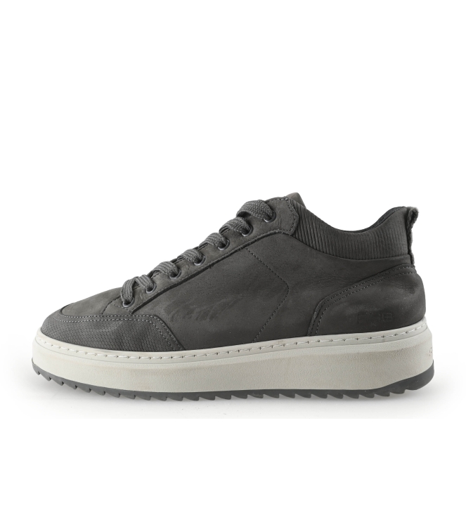 Rehab Sneaker