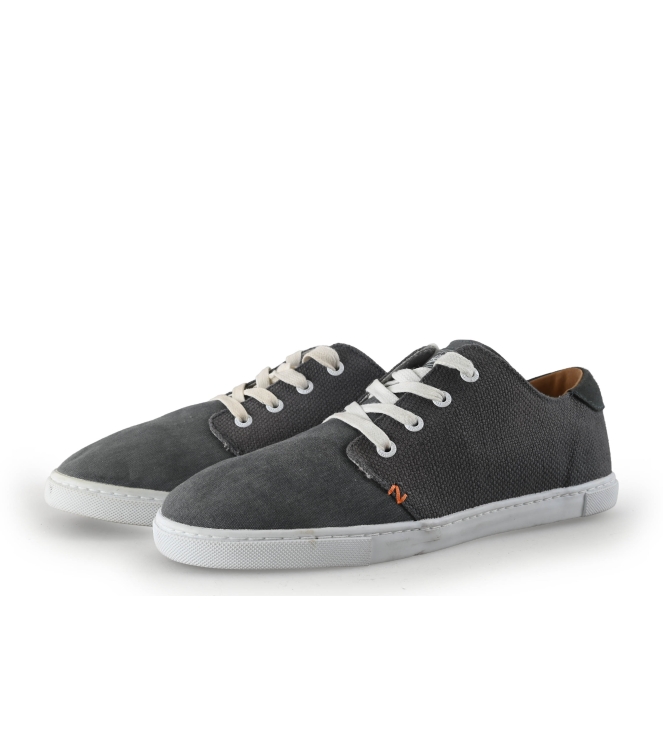 Hub Sneaker