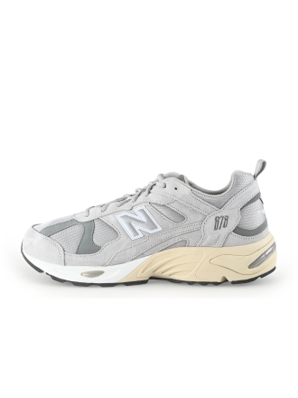 New Balance Sneaker Beige 349189
 Größe 46½
 
