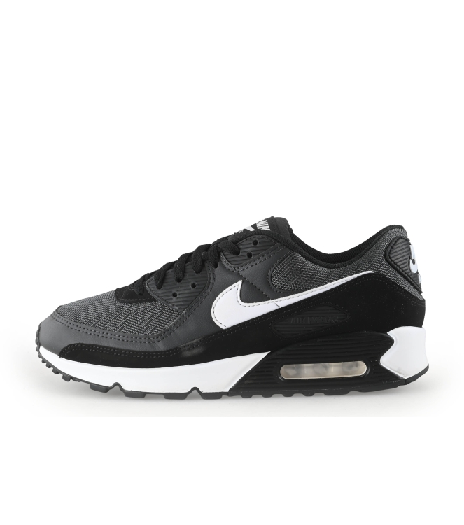 Nike Sneaker