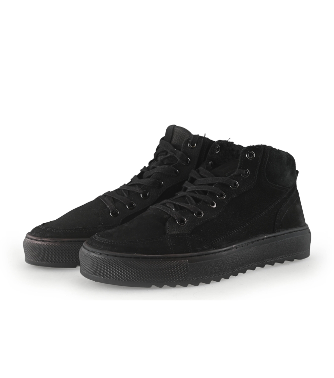 Vertice Sneaker