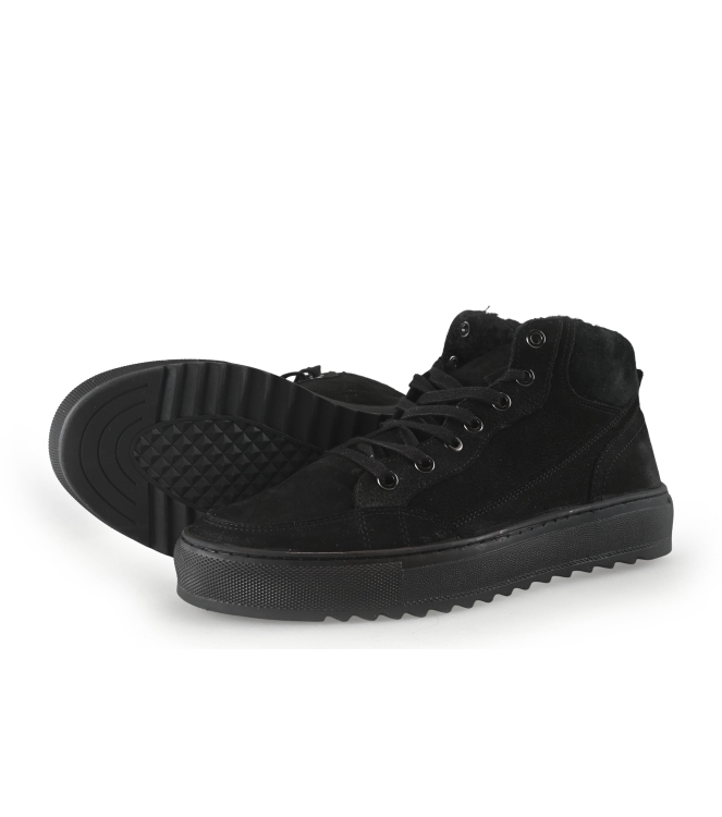Vertice Sneaker