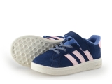 Adidas Sneaker