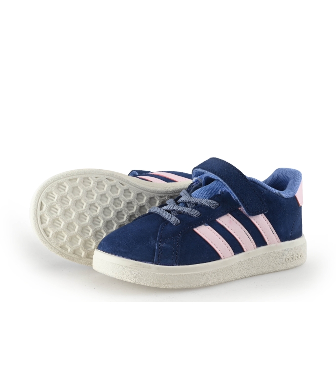 Adidas Sneaker