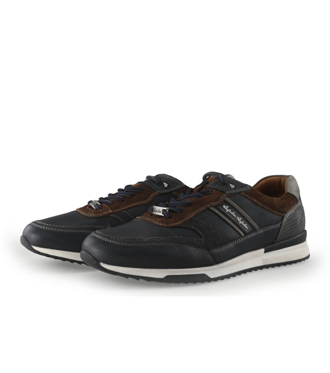 Australian Sneaker