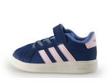 Adidas Sneaker