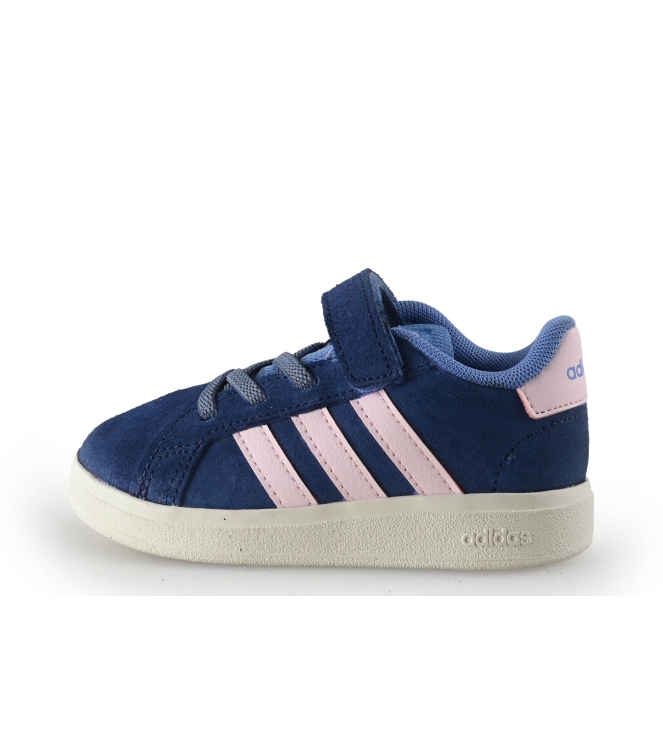 Adidas Sneaker