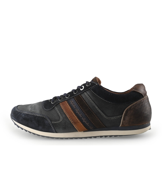 Australian Sneaker
