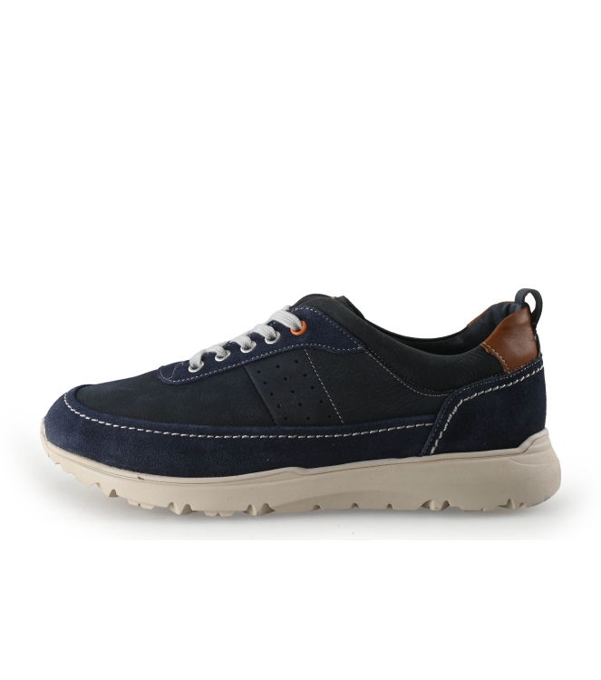 Outfielder Sneaker