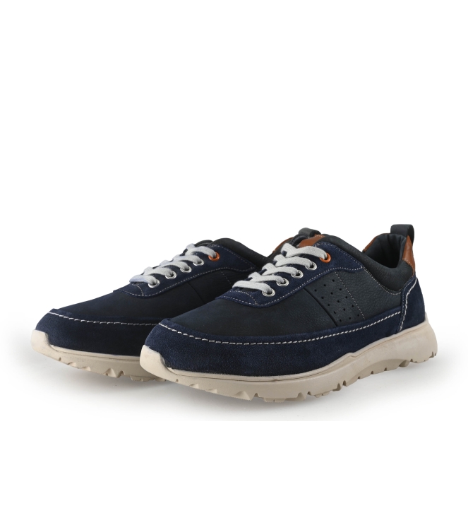 Outfielder Sneaker