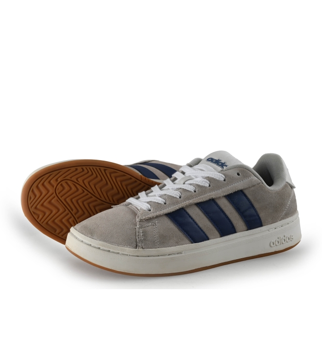 Adidas Sneaker