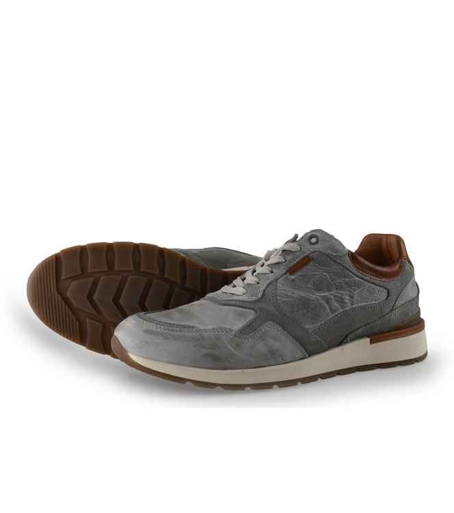 Travelin Sneaker