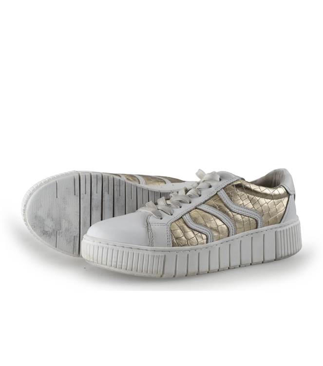 No Stress Sneaker