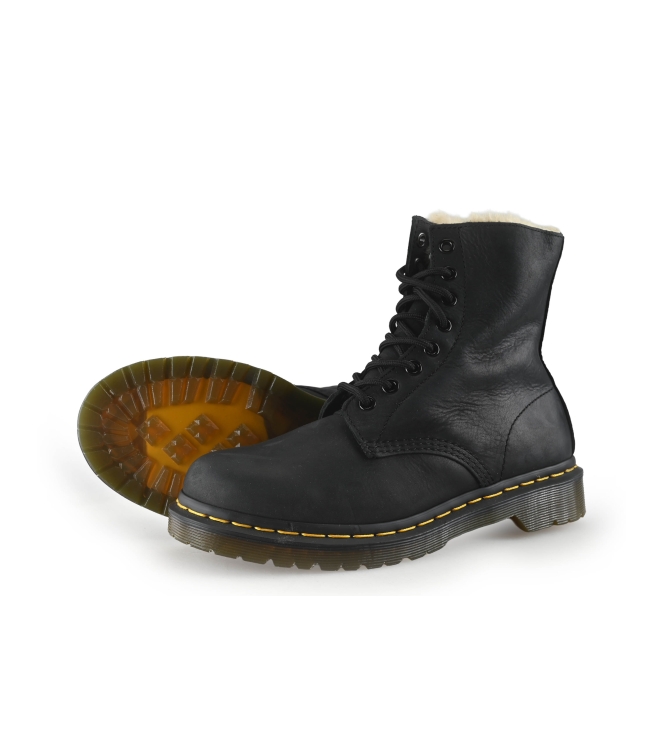 Dr. Martens Schnürstiefel