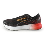 Brooks Sneaker
