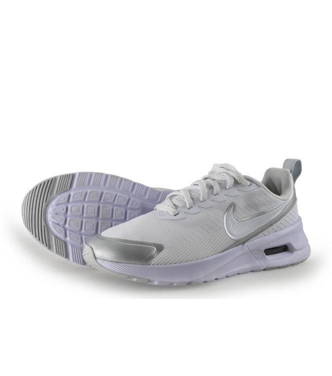 Nike Sneaker