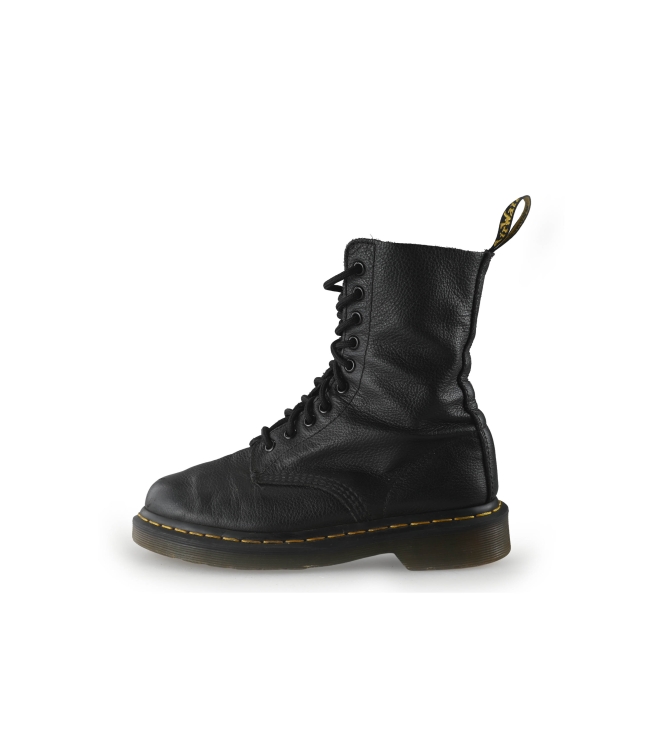 Dr. Martens Schnürstiefel