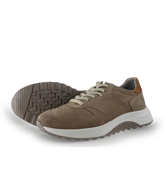 No Stress Sneaker