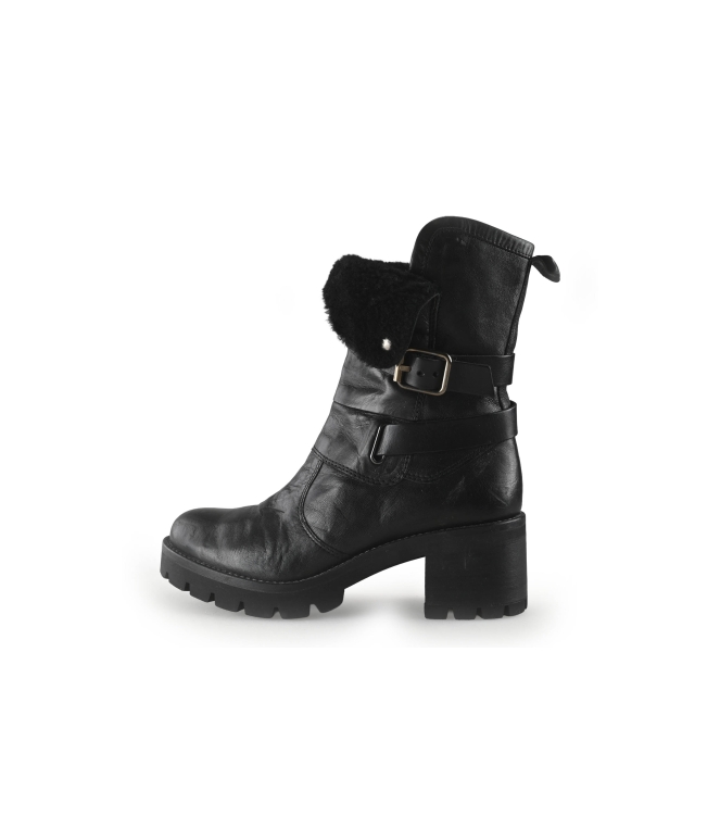 Manas Stiefeletten