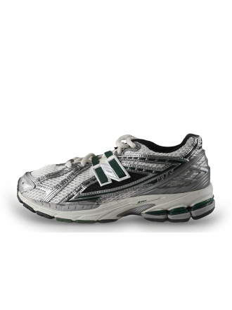 New Balance Sneaker Silber 352067
 Größe 39½
 