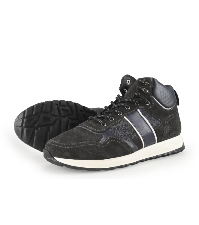 Manfield Sneaker