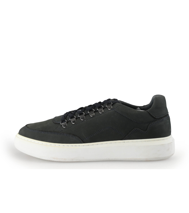 Manfield Sneaker