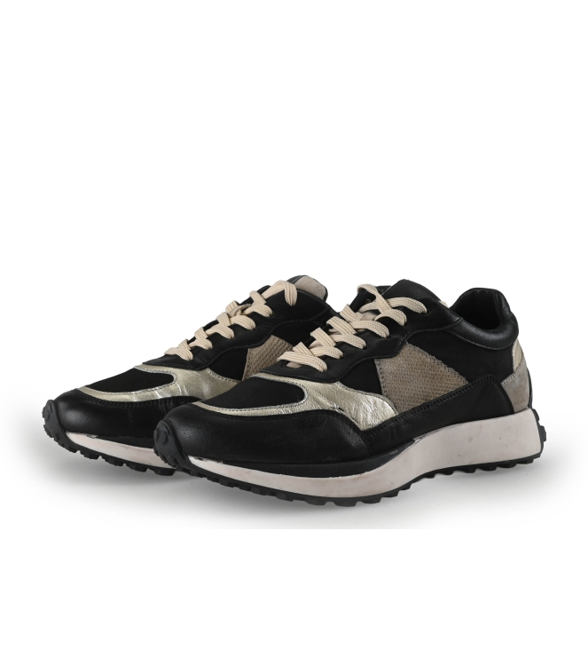 No Stress Sneaker