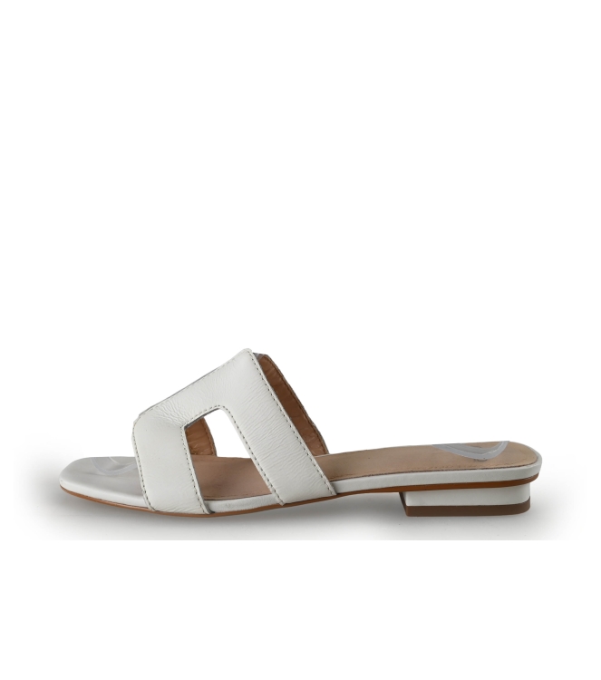 Manfield Flip-Flops