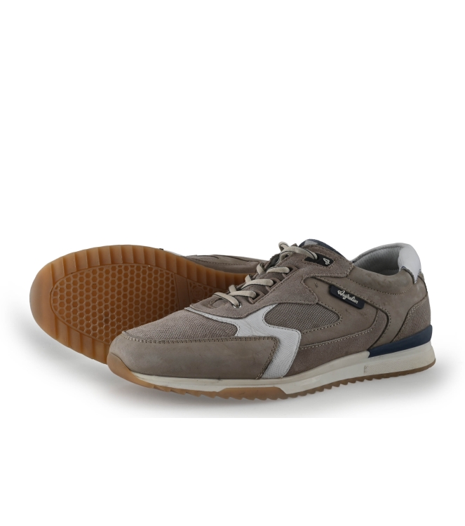Australian Sneaker