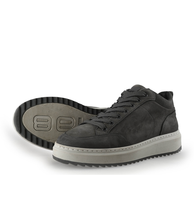Rehab Sneaker