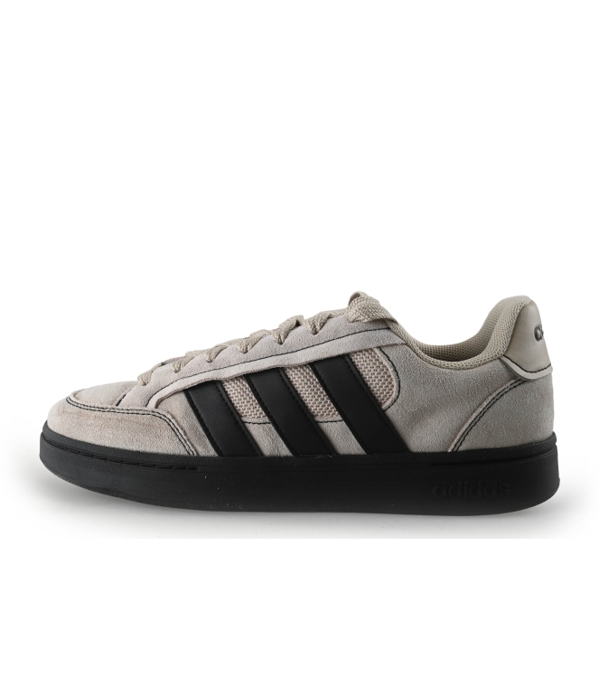 Adidas Sneaker