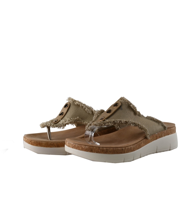 Ella Cruz Flip-Flops