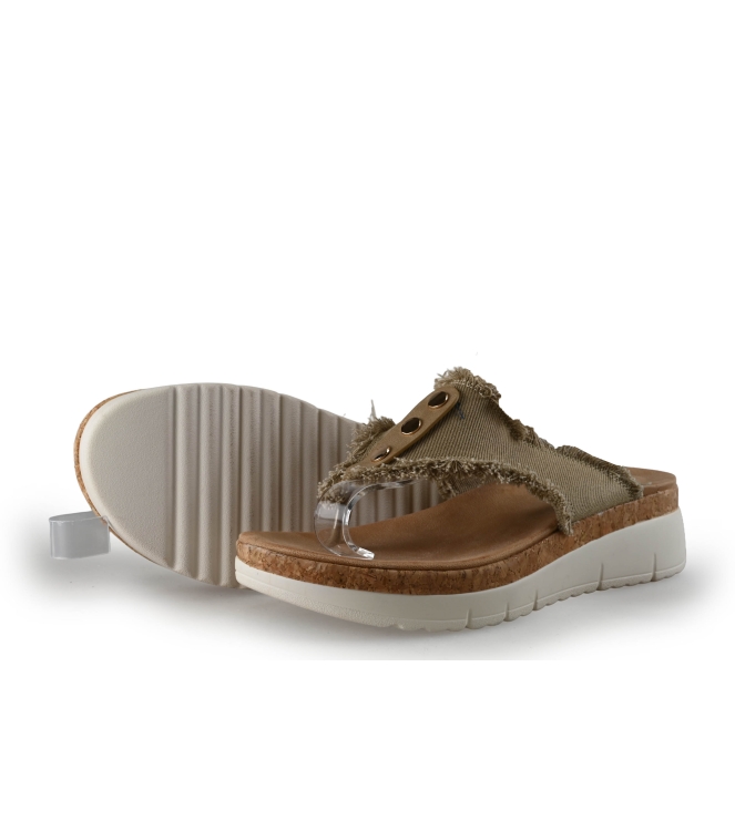 Ella Cruz Flip-Flops