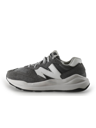 New Balance Sneaker Grau 353436
 Größe 44
 