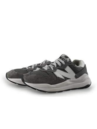 New Balance Sneaker Grau 353436
 Größe 44
 