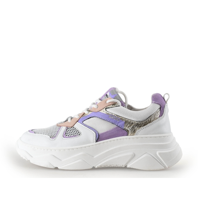 Giga Sneaker