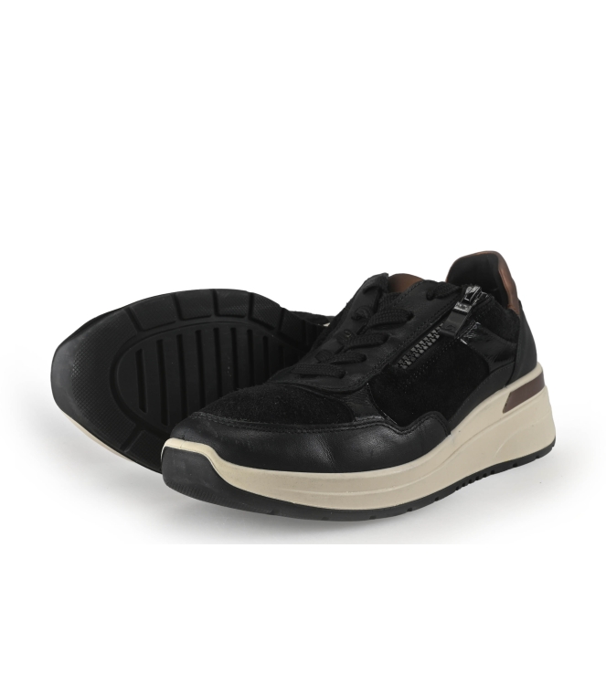 Ara Sneaker
